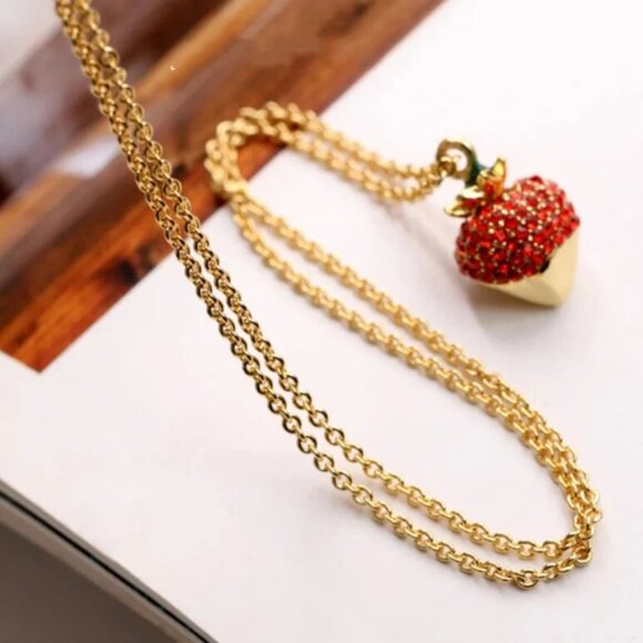 Kate Spade NWT outside the box strawberry mini pendant necklace CHOCOLATE COVER - Picture 2 of 6